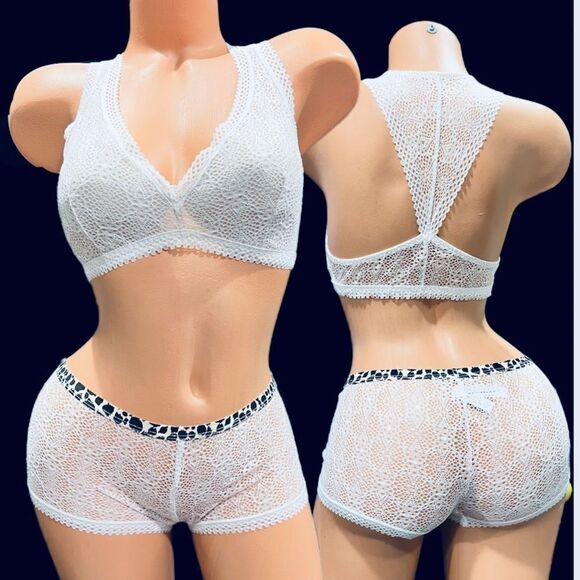 Victoria’s Secret Set Crochet Lace lined bralette & shortie boy shorts panty S M - Picture 4 of 13